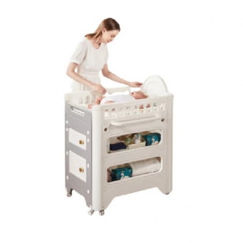 Nappies & Changing Stations